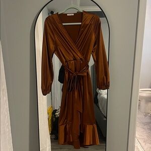 Elegant Brown Wrap Dress NWOT never worn tried on